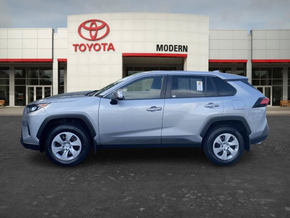 Used 2022 Silver Sky Metallic Toyota LE image 8