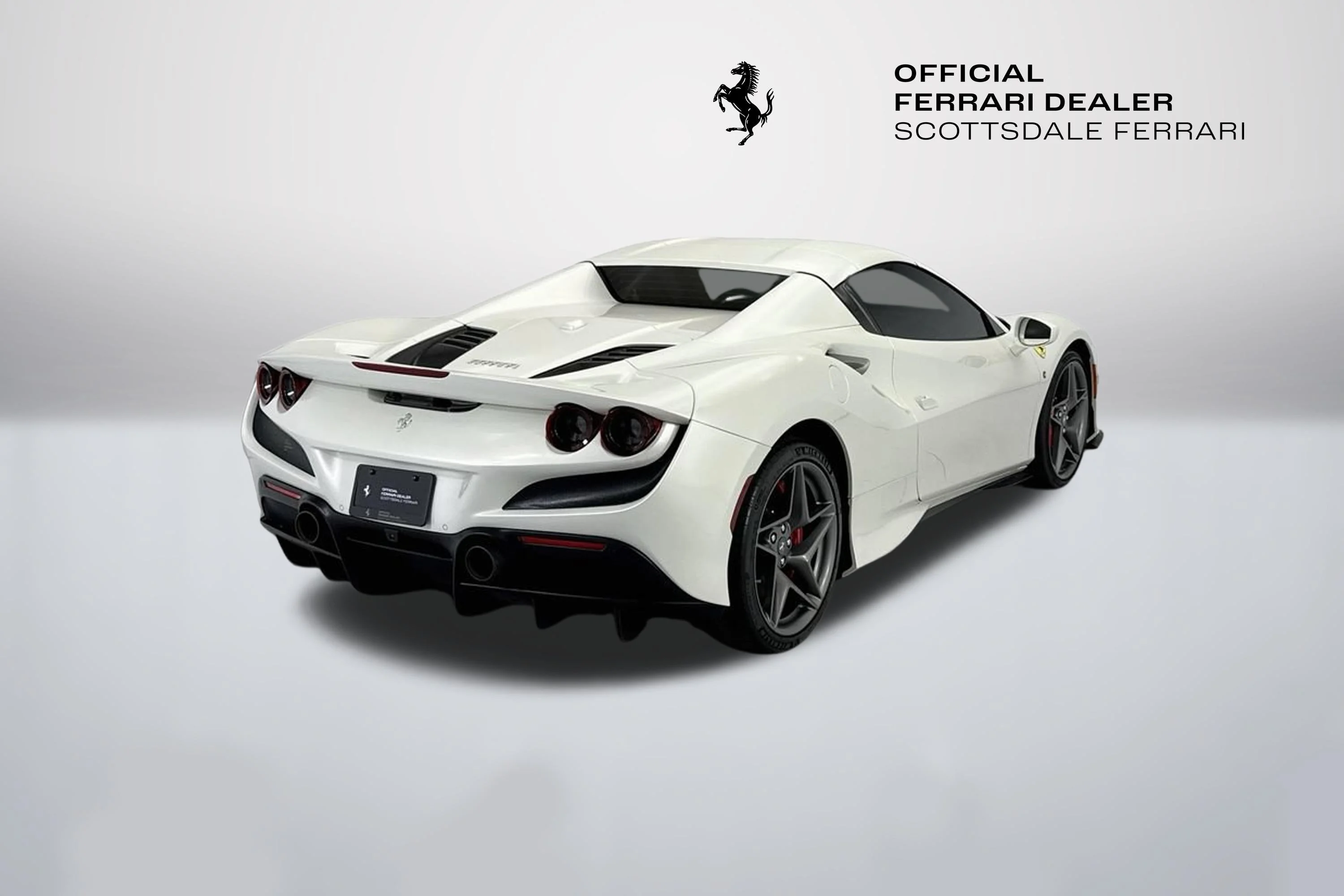 Used 2021 Bianco Italia Ferrari  image 13