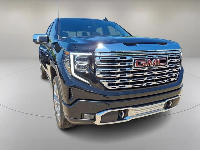 Used 2023 Black GMC Denali image 2