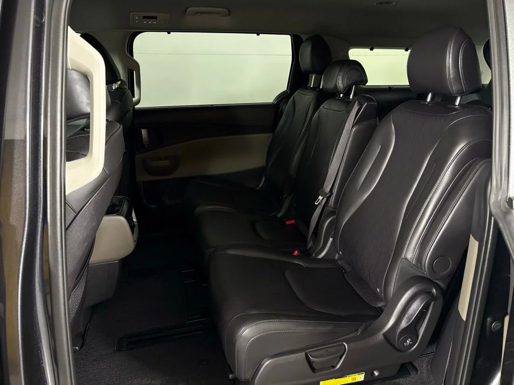 New 2026 Gray Kia EX image 38
