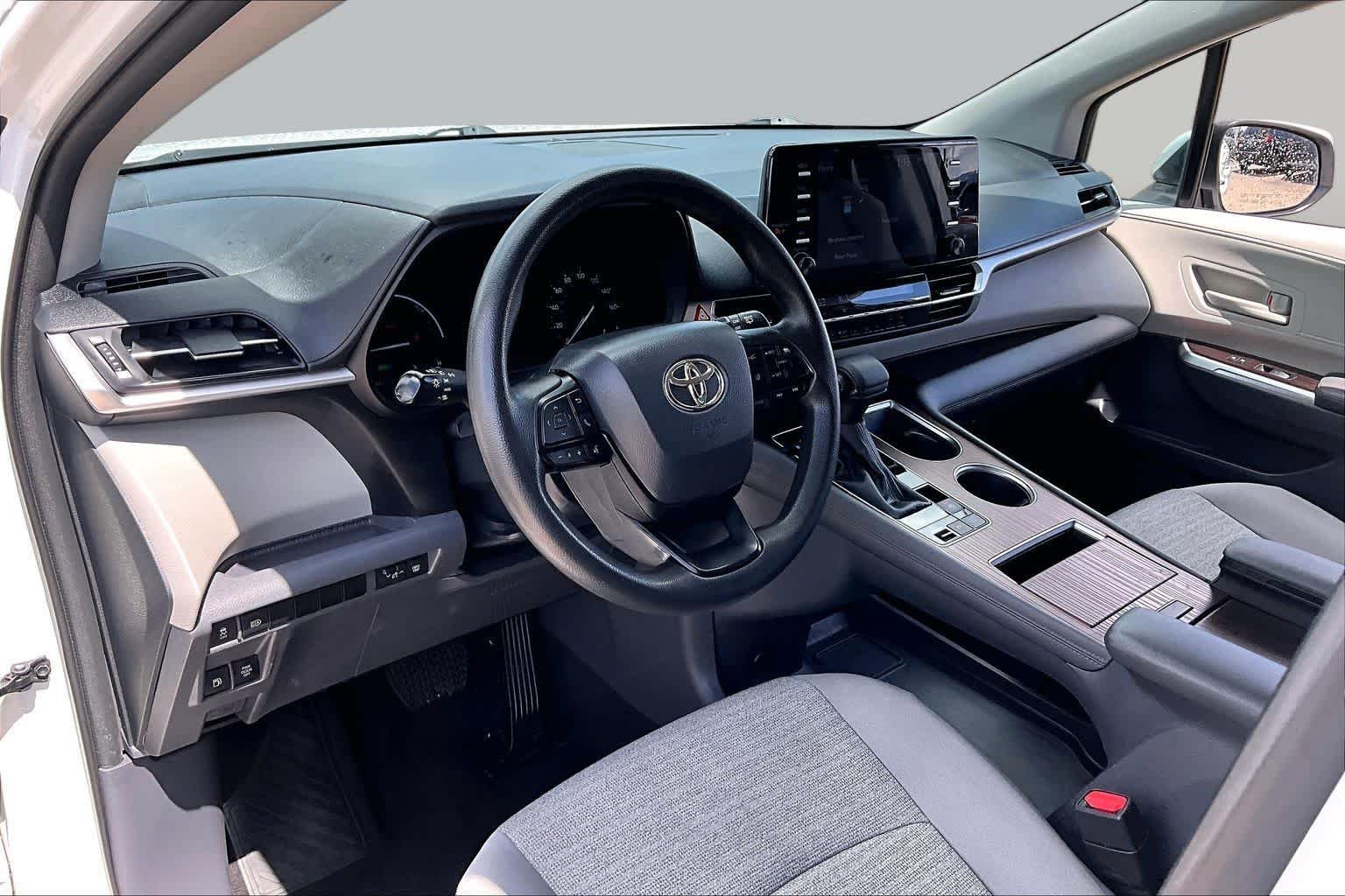 Used 2023 Ice Cap Toyota LE image 16