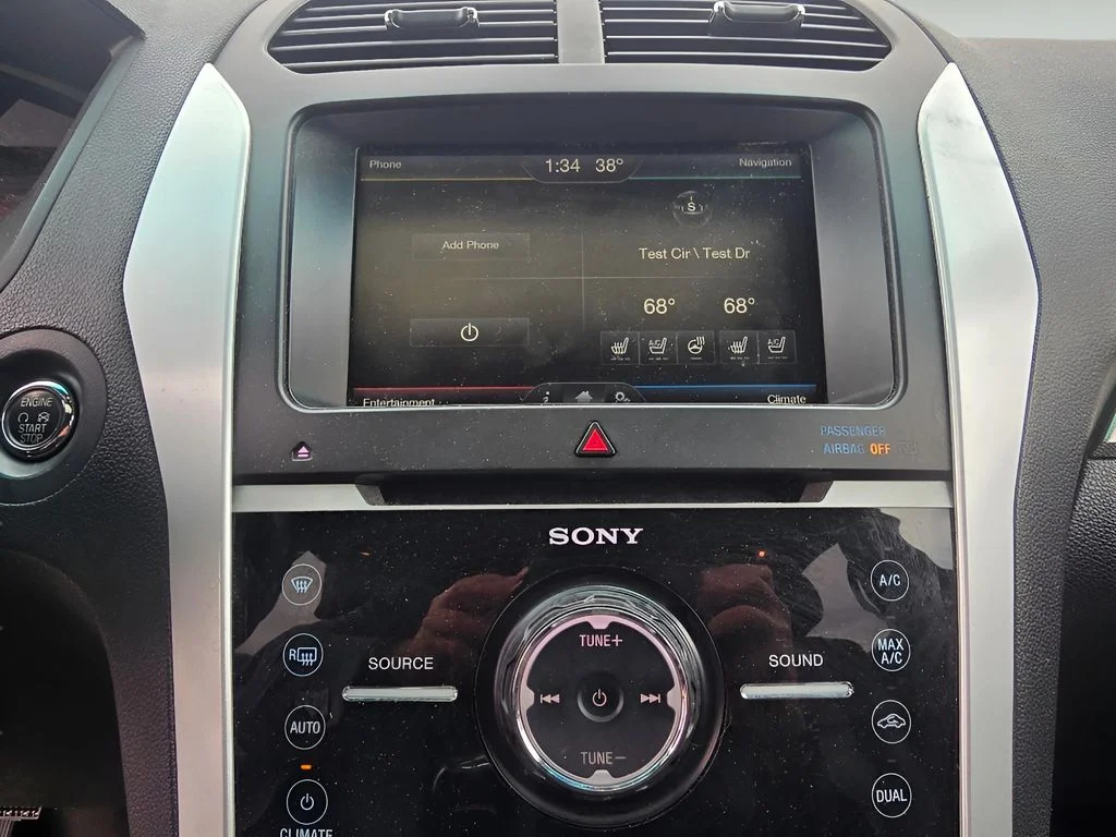 Used 2015 Magnetic Metallic Ford Sport image 18