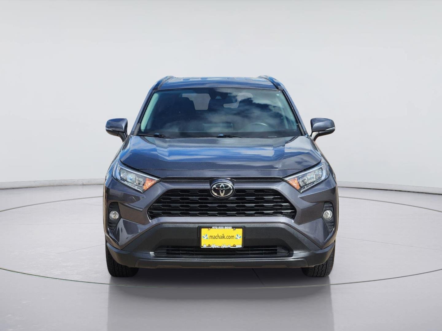 Used 2021 Magnetic Gray Metallic Toyota XLE image 2