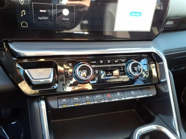 Used 2026 Sterling Metallic GMC Denali image 26