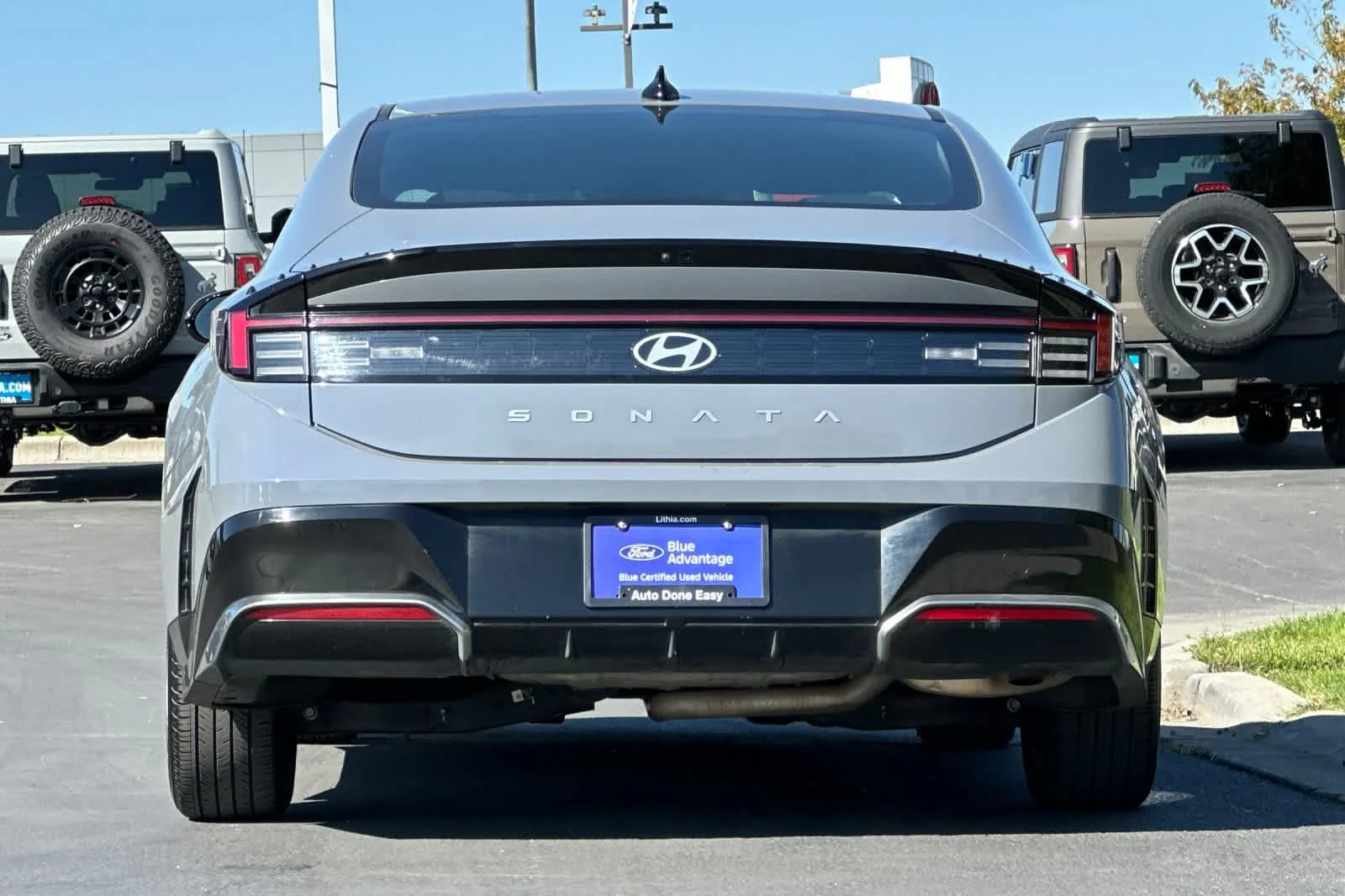 Certified Used 2025 Blue Hyundai SEL image 7