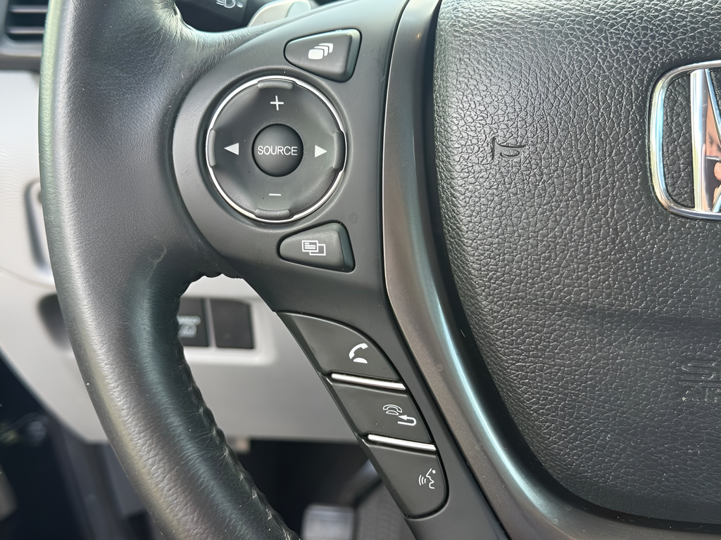 Used 2023 Blue Honda RTL image 16