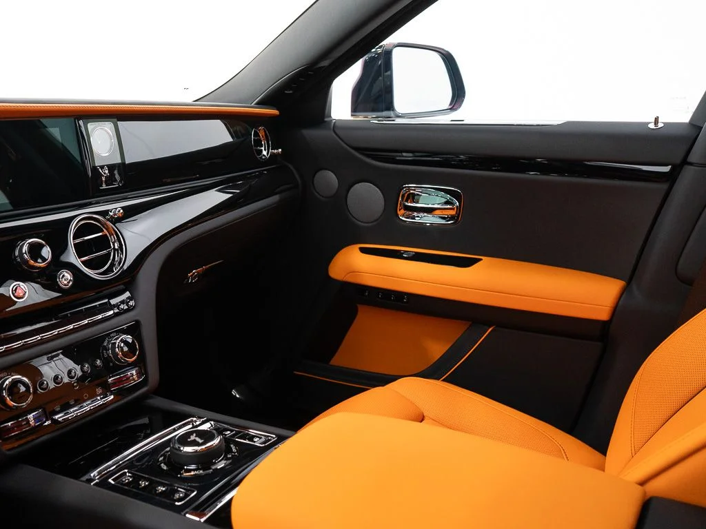 New 2027 Black Diamond Rolls-Royce  image 35
