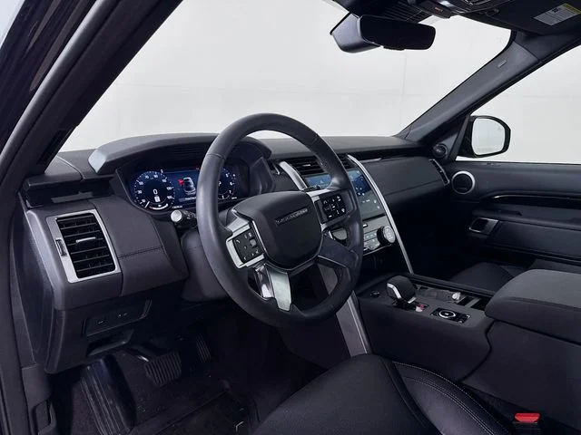 Certified Used 2025 Black Land Rover S image 9