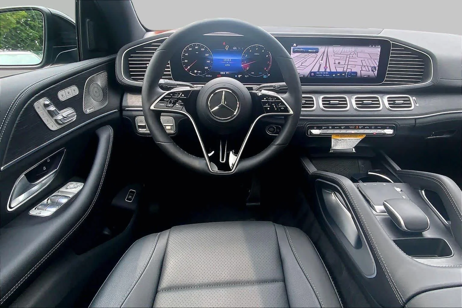 Certified Used 2026 Obsidian Black Metallic Mercedes-Benz GLE 450 image 6