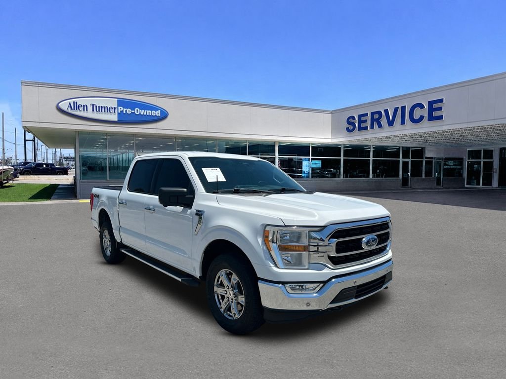 Used 2023 Oxford White Ford XLT image 2