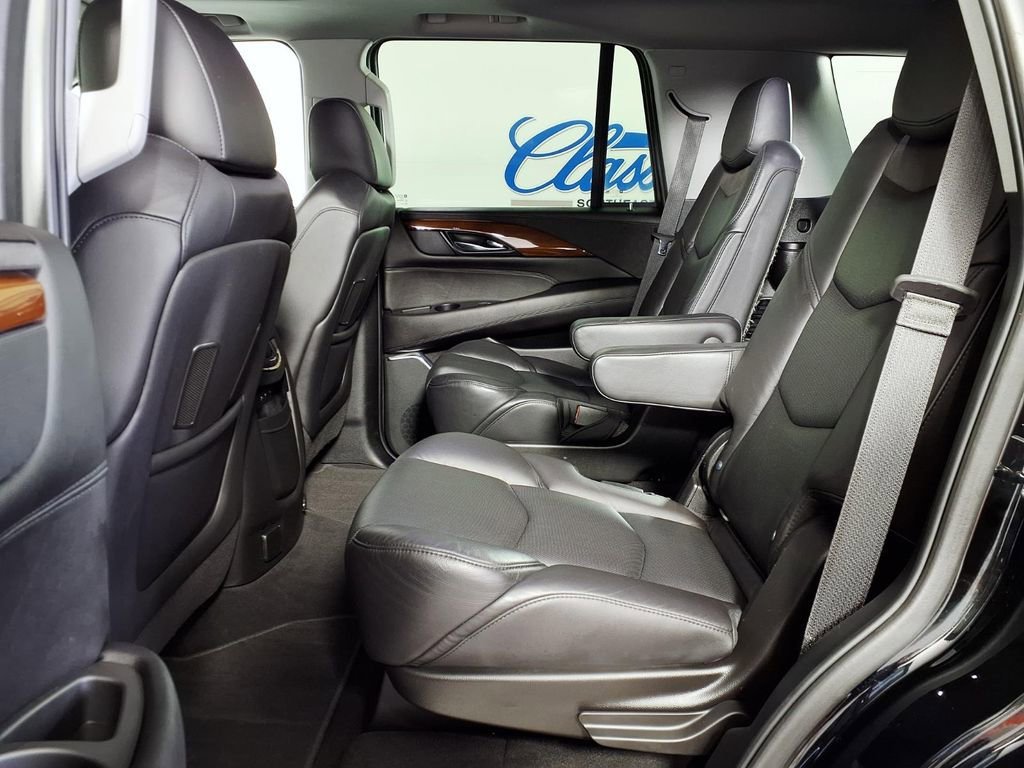 Used 2020 BLACK RAVEN Cadillac Premium Luxury image 8