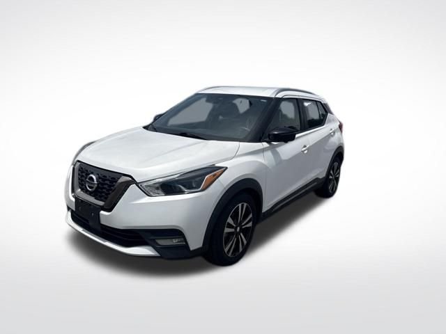 2020 Nissan Kicks SR
