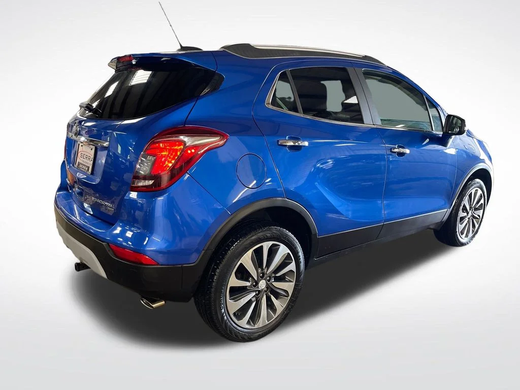 Used 2017 Blue Buick Preferred II image 5