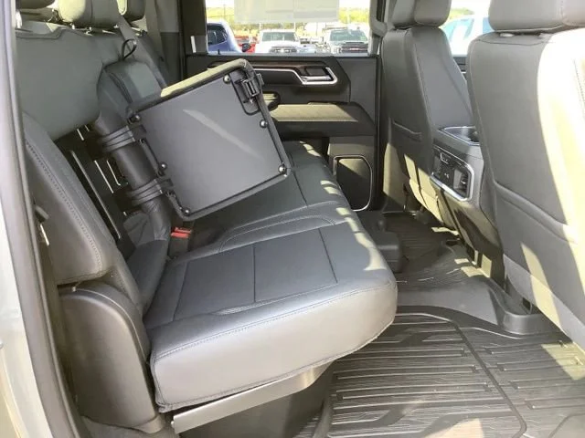 2026 GMC Sierra 3500HD SLT - Photo 16