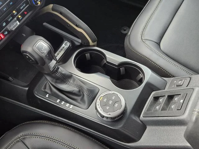 New 2025 Oxford White Ford Badlands® image 34