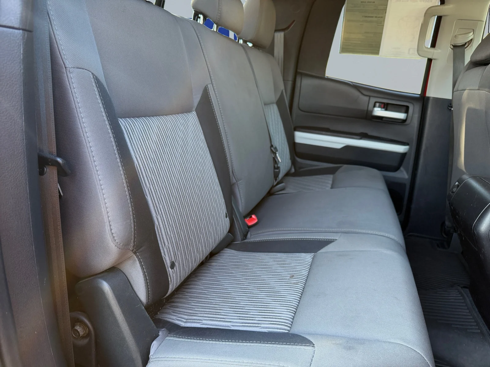 Used 2015 Barcelona Red Metallic Toyota SR5 image 18