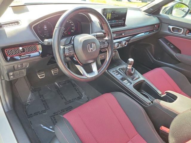 Used 2024  Honda Base image 16