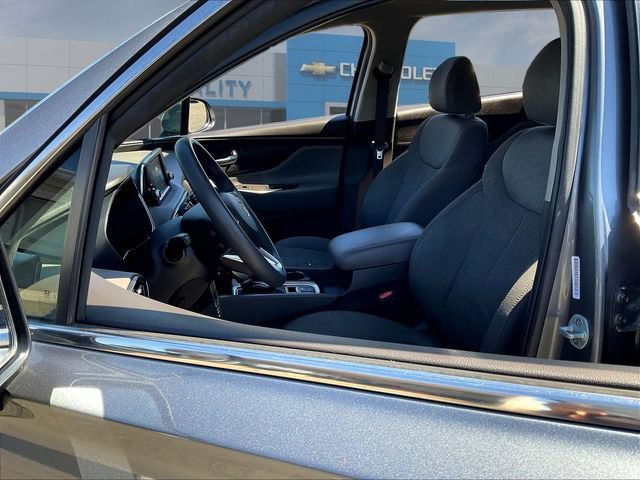 Used 2019 Gray Hyundai SE image 23