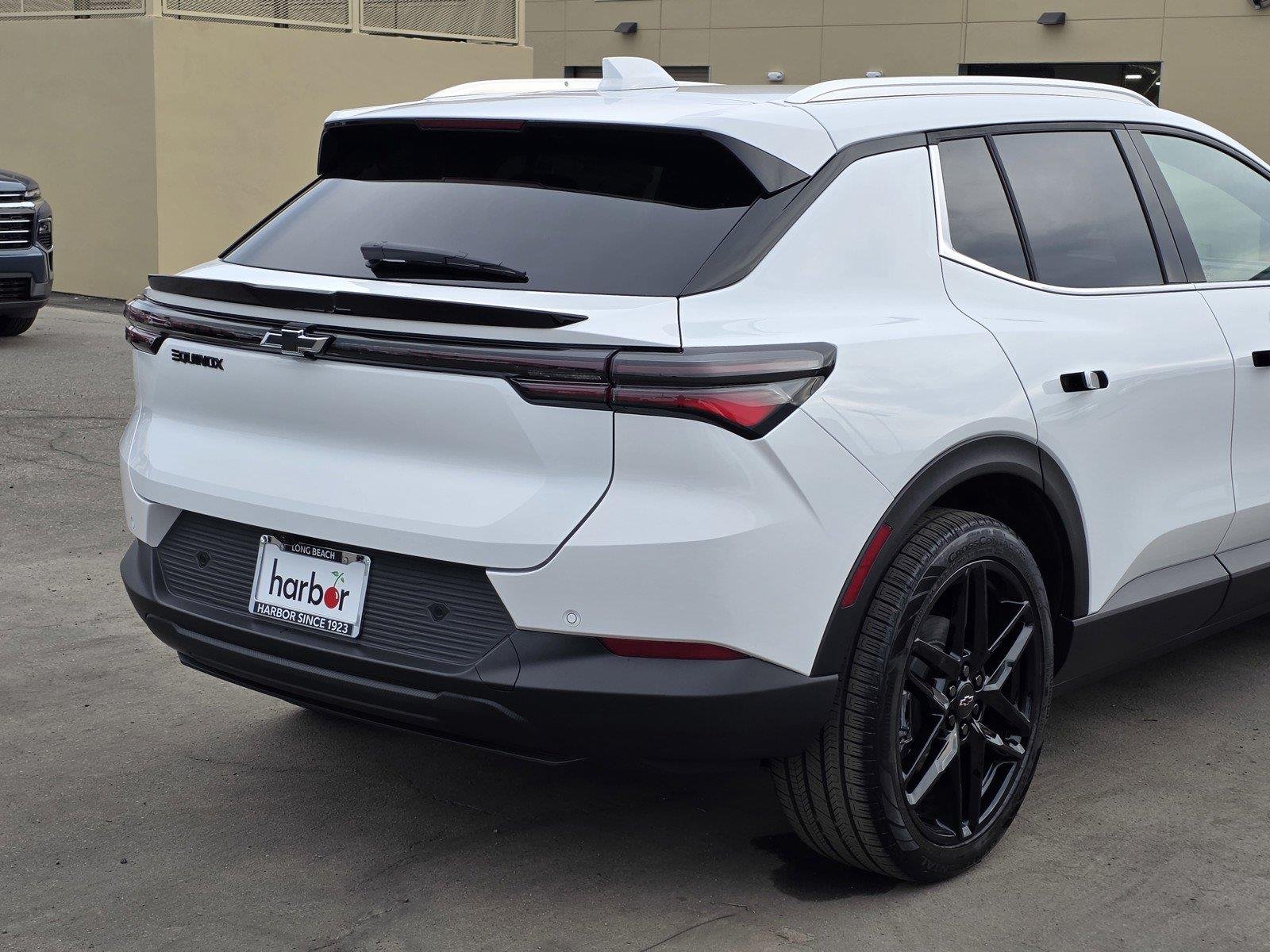 2026 Chevrolet Equinox EV 2LT - Photo 10
