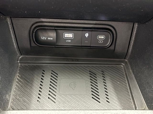 Used 2023 White Kia EX image 26