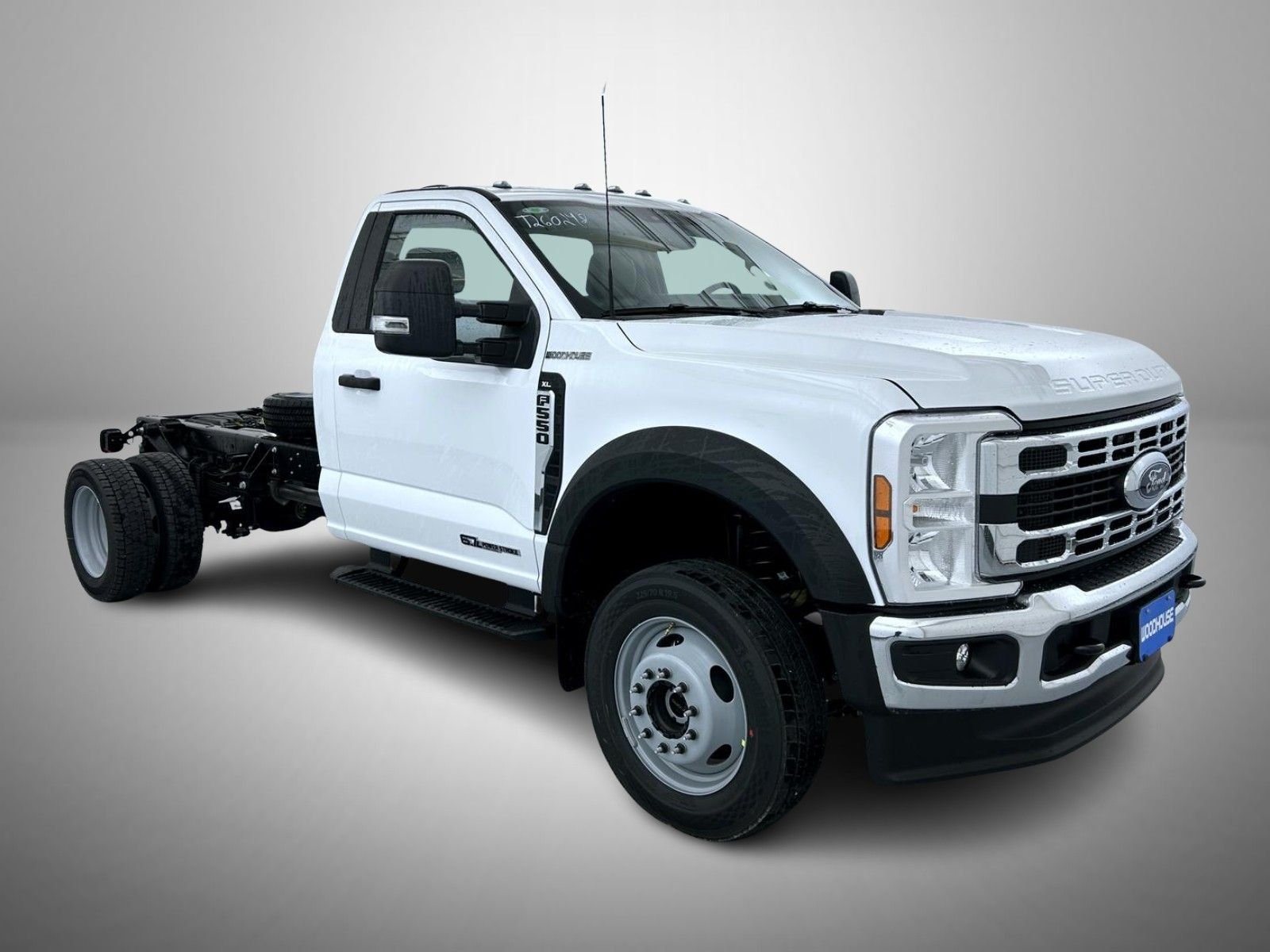 2026 Ford F-550 Super Duty Chassis Cab XL