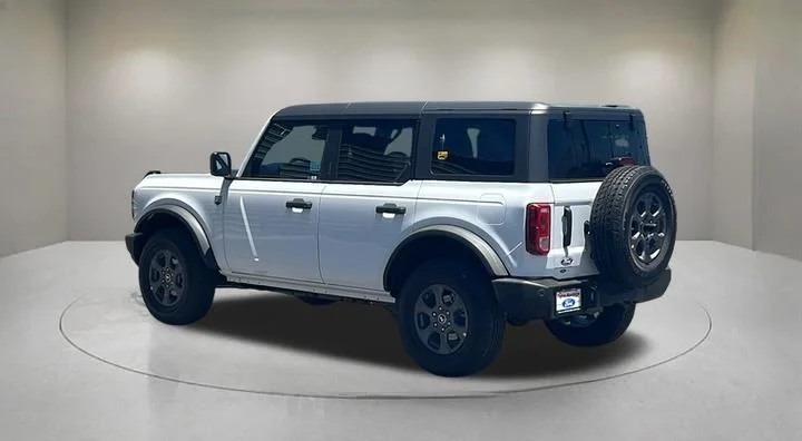 New 2026 Oxford White Ford Big Bend® image 4