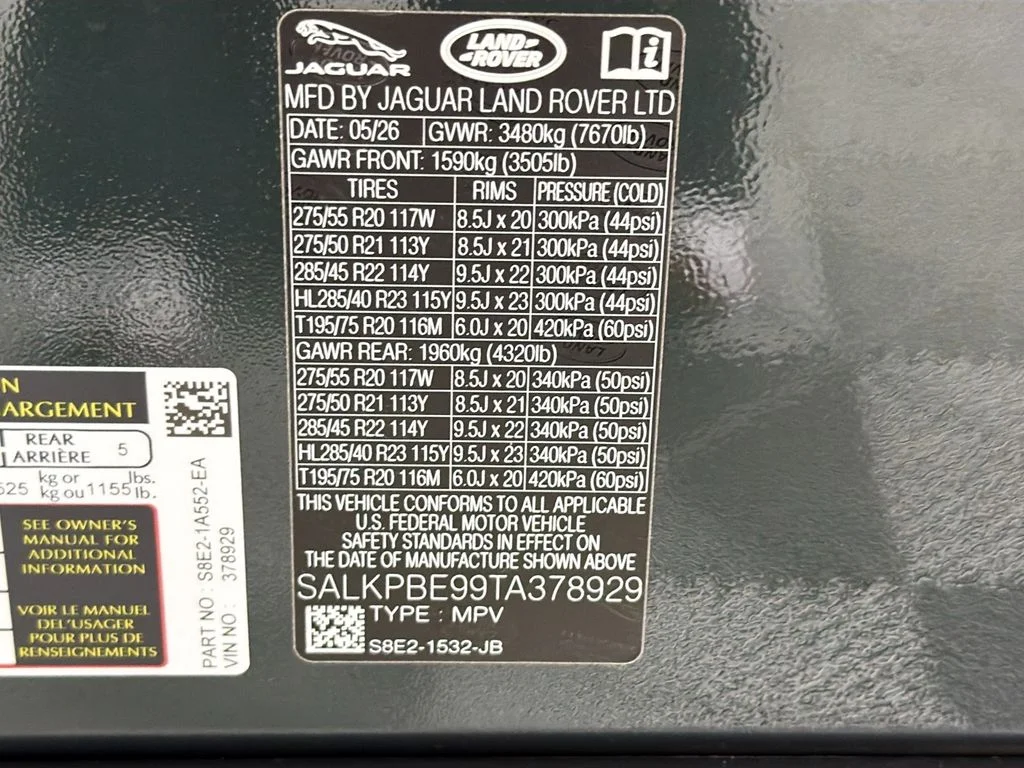 New 2026 Belgravia Green Land Rover SE LWB 7-Seats / V8 image 34