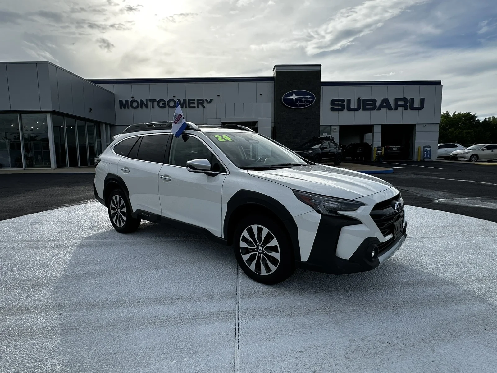 2024 Subaru Outback's photo