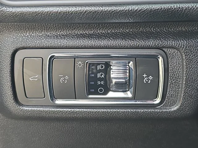 Certified Used 2022 Black Lincoln Standard image 21