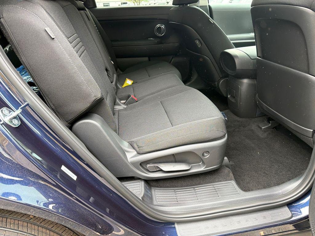 New 2026 Blue Hyundai SE FWD image 15