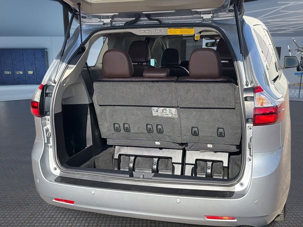 Used 2017 Silver Toyota Limited image 21