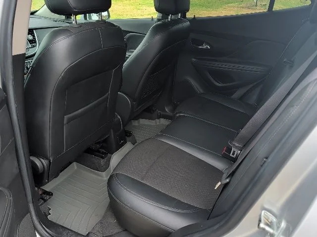 Used 2017 Silver Buick Preferred II image 14
