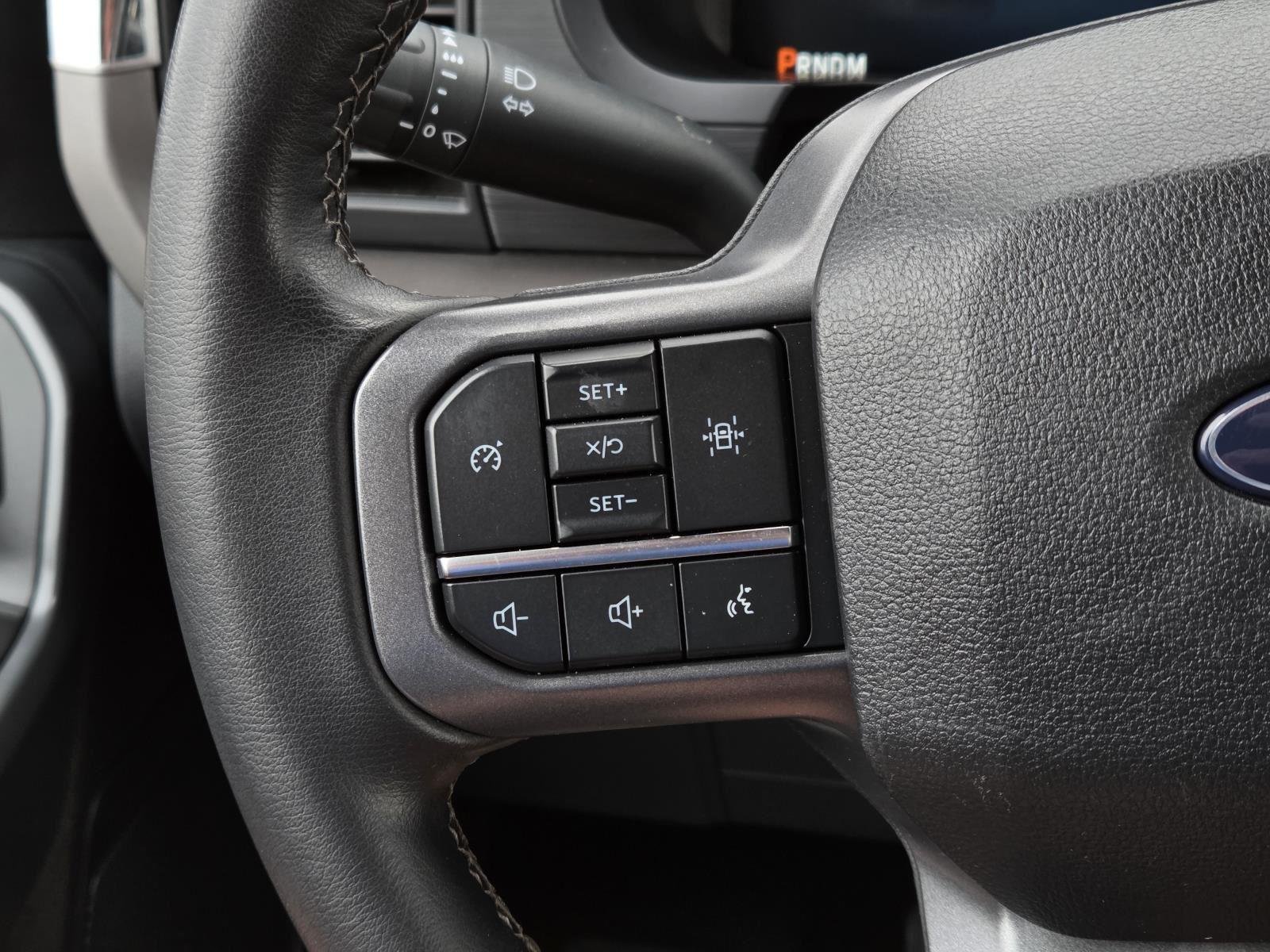 Used 2024 Oxford White Ford XLT image 22