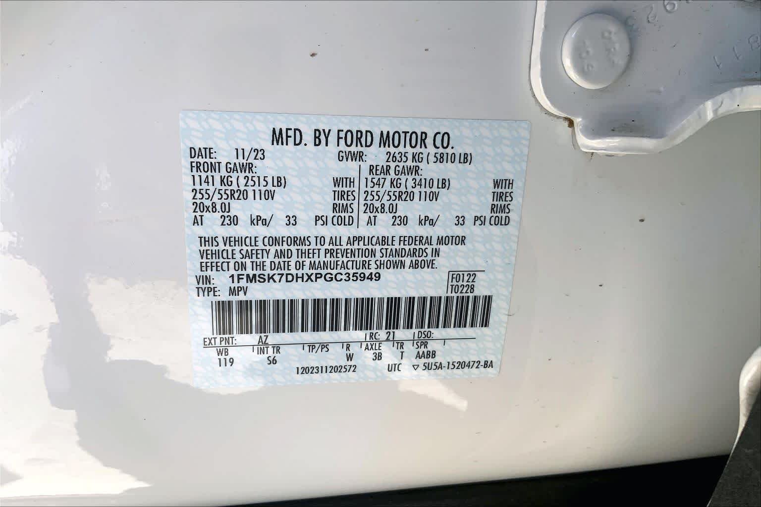 Used 2023 Star White Metallic Tri-Coat Ford XLT image 32