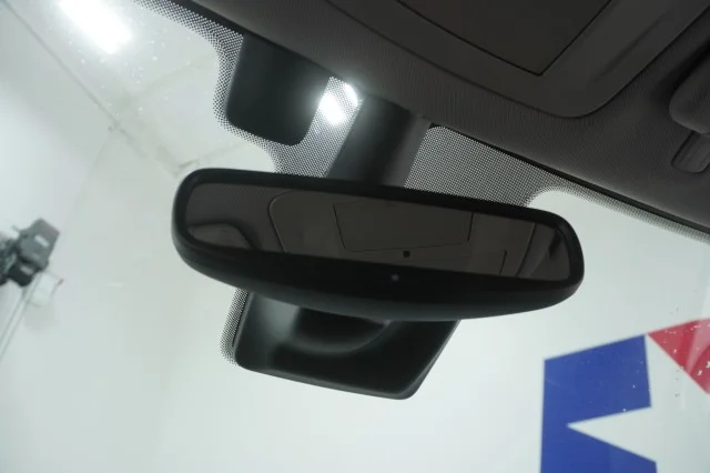 Used 2022 GREY Chrysler Touring L image 37