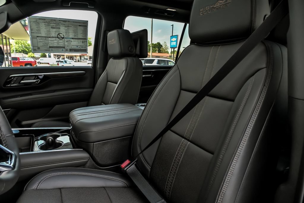 New 2026 Black Chevrolet High Country image 12