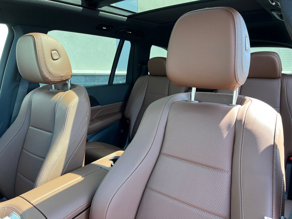New 2026 Twilight Blue Metallic Mercedes-Benz GLS450 image 52