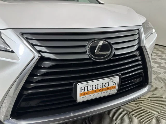 Used 2017 White Lexus 350 image 5