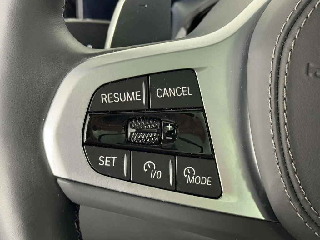 2025 BMW X7 M60i - Photo 21