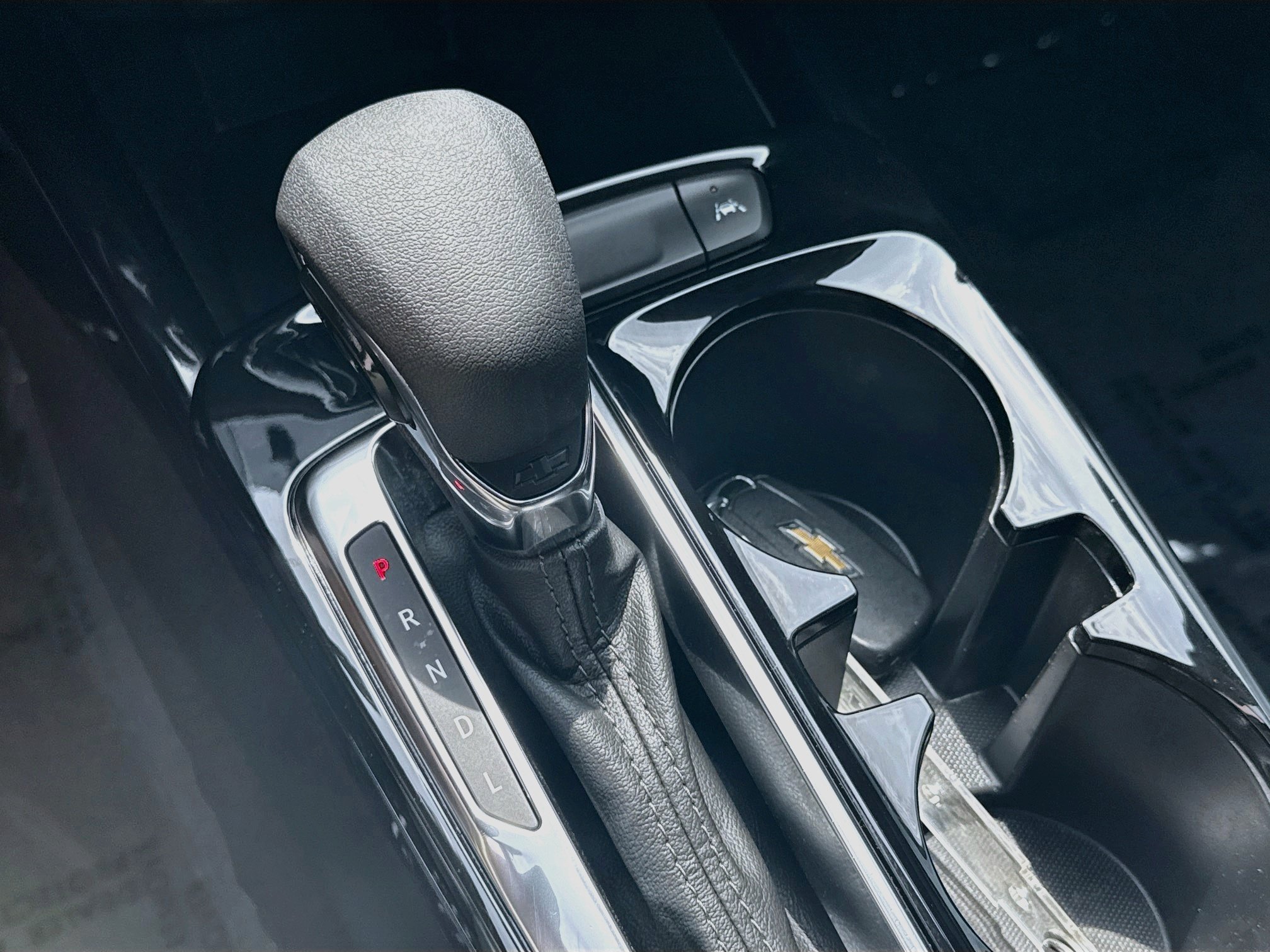 2025 Chevrolet Trax LT - Photo 13