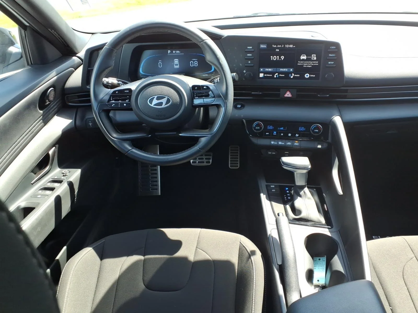 Used 2025 Serenity White Pearl Hyundai SEL Sport image 3