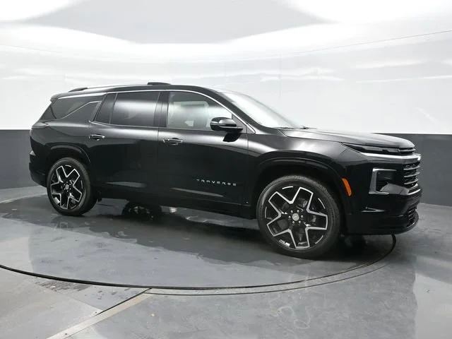 New 2026 Mosaic Black Metallic Chevrolet High Country image 7