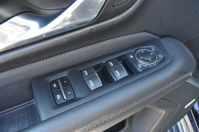 Used 2021 Black GMC Denali image 11