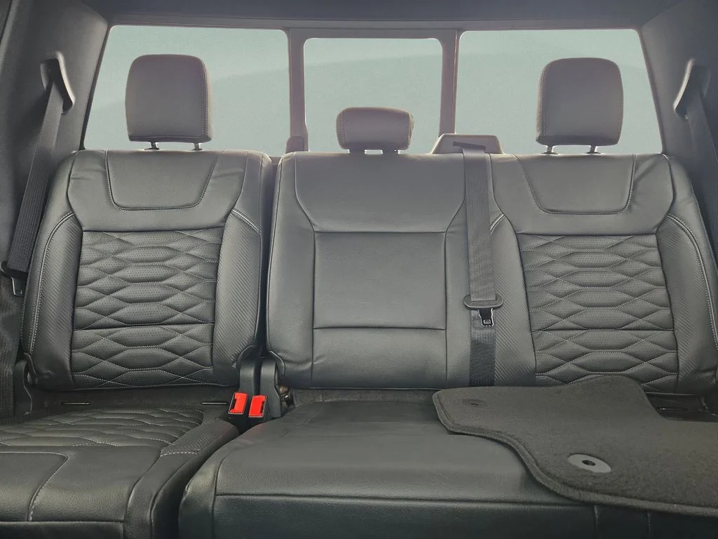 New 2025 Space White Metallic Ford XLT image 53