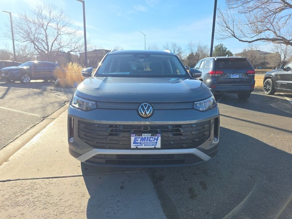 New 2026 Platinum Gray Metallic Volkswagen 2.0T S image 8