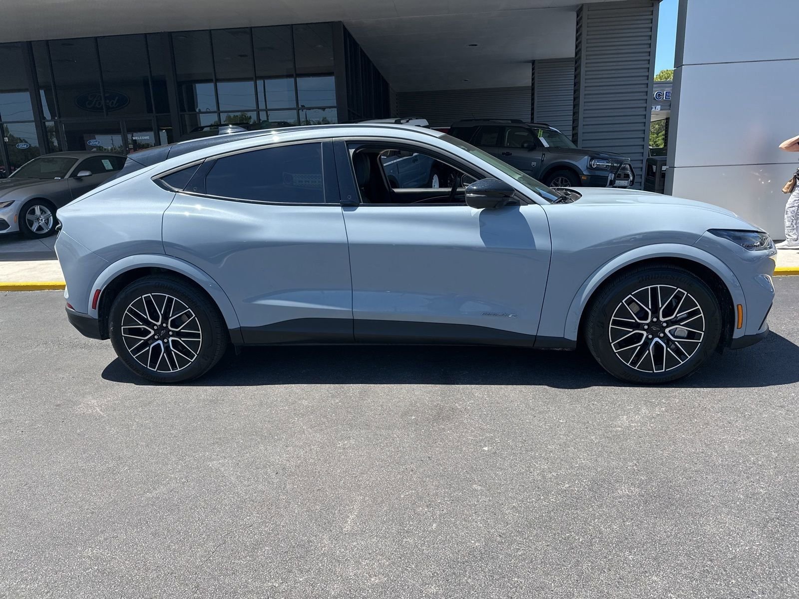 Used 2025 Ford Mustang Mach-E Premium AWD with VIN 3FMTK3SU8SMA18556 for sale in Spring Hill, FL