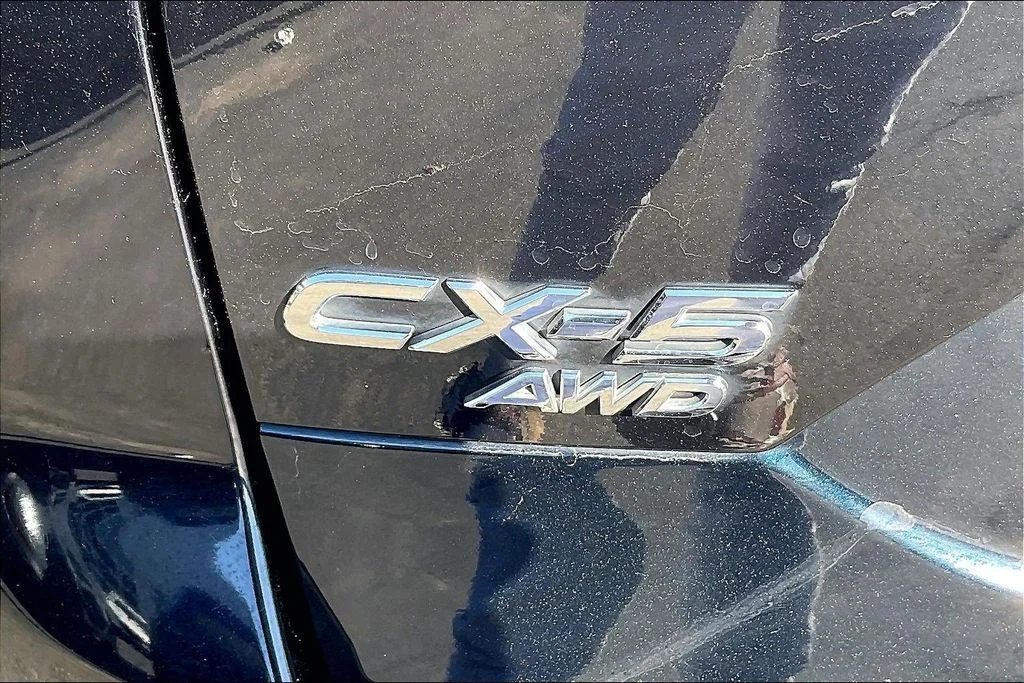 Used 2019 Blue Mazda Touring image 29