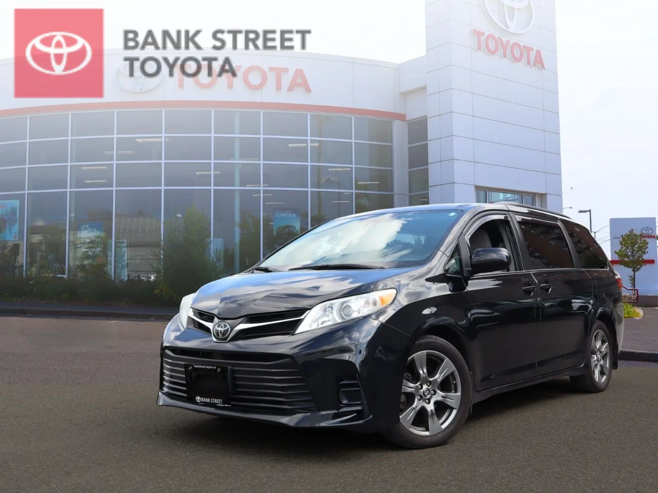 Used 2020 0218 Midnight Black Toyota LE image 40