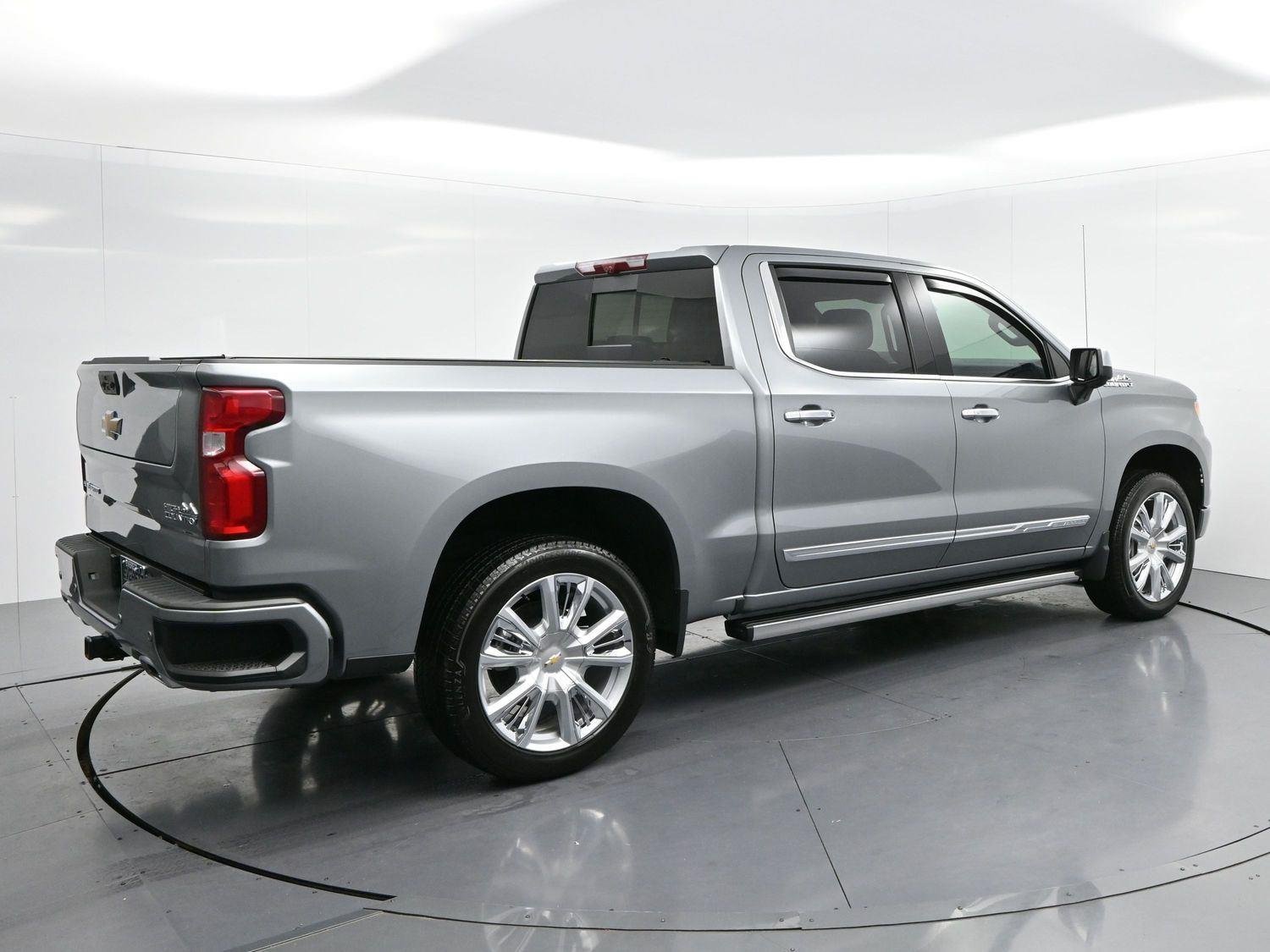 Used 2026 Sterling Gray Metallic Chevrolet High Country image 7