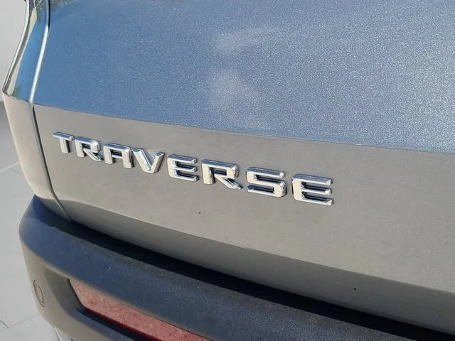 New 2026 Sterling Gray Metallic Chevrolet LT image 32